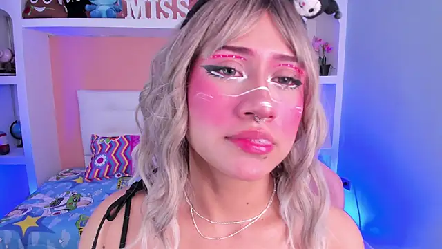 Snapshot of miss___megan chatting on October 2, 2025, 2:37 am miss   megan online show from October 2, 2025, 2:37 am