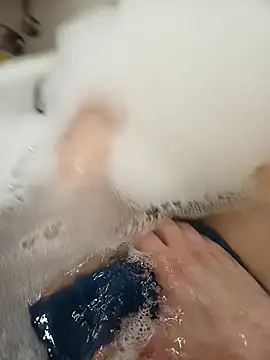 flo000031 online show from March 10, 2026, 10:08 am