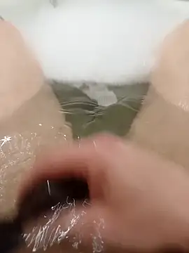 flo000031 online show from March 12, 2026, 3:27 pm