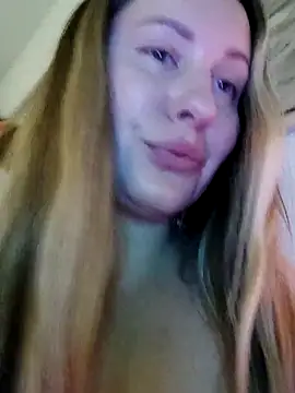 Snapshot of Mona_Plus chatting on March 17, 2025, 1:18 pm Mona Plus online show from March 17, 2025, 1:18 pm