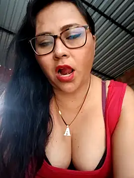 promiscuous-indecent-momm online show from March 15, 2025, 2:23 pm