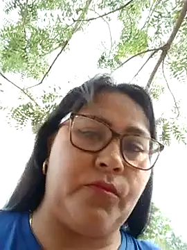 promiscuous-indecent-momm online show from February 25, 2025, 8:32 pm