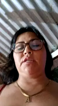 promiscuous-indecent-momm online show from March 9, 2025, 2:21 pm