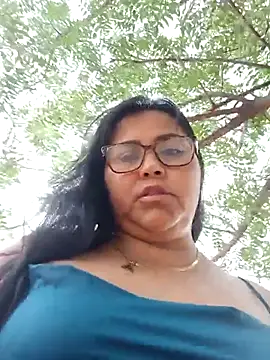 promiscuous-indecent-momm online show from March 7, 2025, 10:21 pm