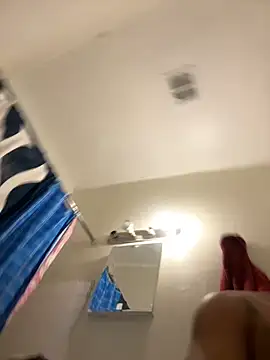 Snapshot of guajiro276565 chatting on February 21, 2025, 11:32 pm guajiro276565 online show from February 21, 2025, 11:32 pm