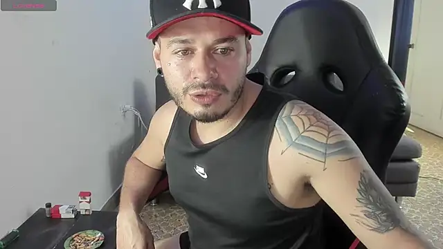 ragnar lothbrok777 online show from September 29, 2025, 8:14 pm