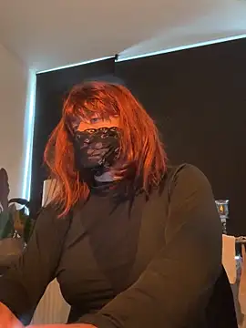 Bleueyez007 online show from September 21, 2025, 3:17 pm