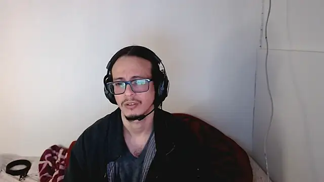 cholitohermoso online show from October 3, 2025, 3:46 pm