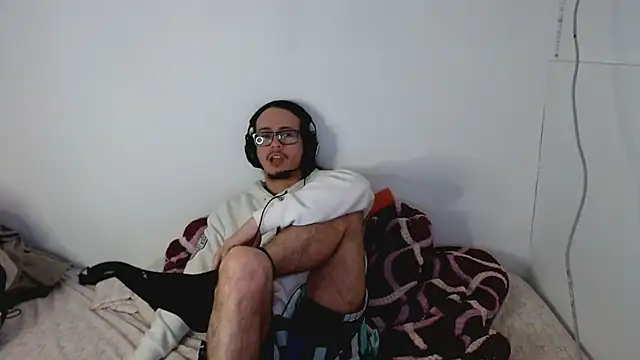 cholitohermoso online show from September 27, 2025, 3:40 pm