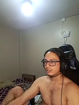 Snapshot of cholitohermoso chatting on February 25, 2025, 1:41 am cholitohermoso online show from February 25, 2025, 1:41 am