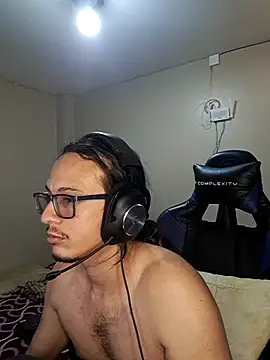 Snapshot of cholitohermoso chatting on March 2, 2025, 10:02 pm cholitohermoso online show from March 2, 2025, 10:02 pm