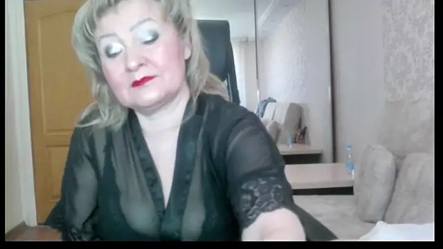 Victoria secrets  online show from April 15, 2026, 4:40 am