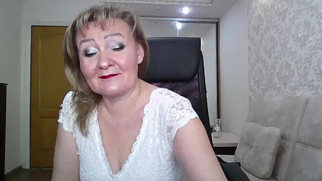 Victoria secrets  online show from October 2, 2025, 4:16 am