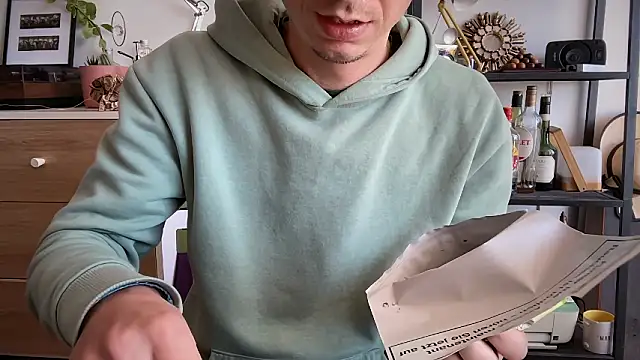 MikymikeBBWD online show from April 23, 2026, 12:29 pm