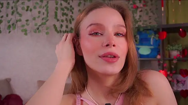 TaiteBayles online show from February 24, 2026, 1:39 am