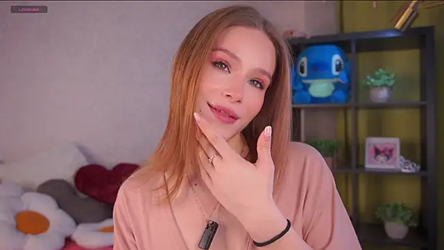 TaiteBayles online show from April 7, 2026, 1:40 am