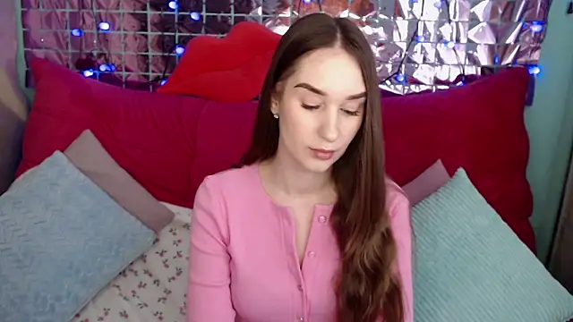 Snapshot of Margarettii chatting on March 20, 2025, 5:46 am Margarettii online show from March 20, 2025, 5:46 am