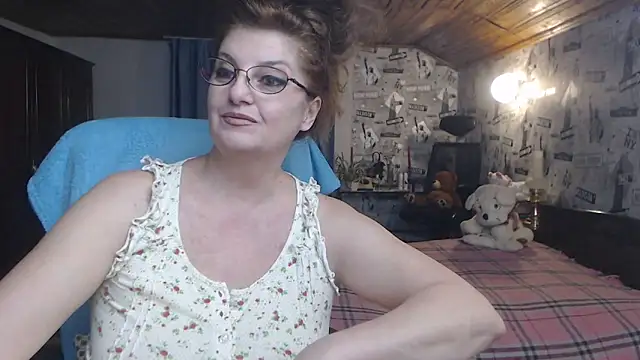 Snapshot of Tatyana72 chatting on February 12, 2025, 9:01 pm Tatyana72 online show from February 12, 2025, 9:01 pm