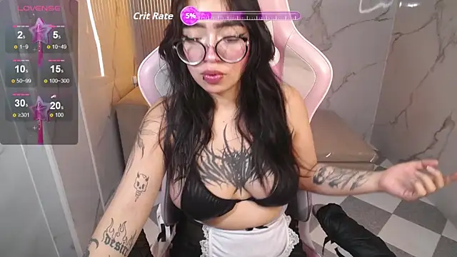 Snapshot of Anni_acker_b chatting on September 24, 2025, 12:55 pm Anni acker b online show from September 24, 2025, 12:55 pm