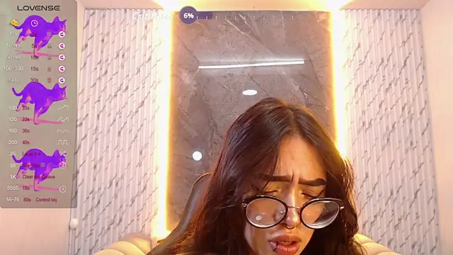 Snapshot of Anni_acker_b chatting on October 17, 2025, 1:02 pm Anni acker b online show from October 17, 2025, 1:02 pm