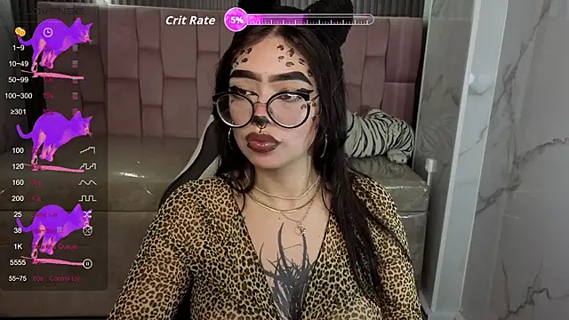 Snapshot of Anni_acker_b chatting on October 15, 2025, 1:08 pm Anni acker b online show from October 15, 2025, 1:08 pm