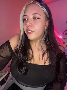  ivyginger online show from June 11, 2026, 2:53 am