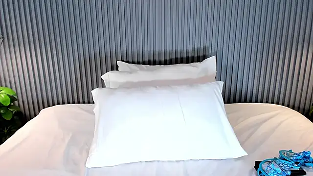 GabyFosterr online show from October 3, 2025, 11:17 pm