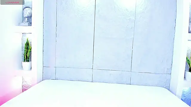 Snapshot of MiaMistrex chatting on September 25, 2025, 4:40 am MiaMistrex online show from September 25, 2025, 4:40 am