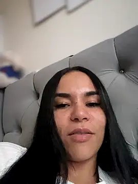 Snapshot of Naatalia chatting on September 27, 2025, 10:27 pm Naatalia online show from September 27, 2025, 10:27 pm