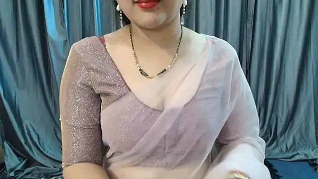 Snapshot of goldiwets chatting on October 3, 2025, 9:11 am goldiwets online show from October 3, 2025, 9:11 am