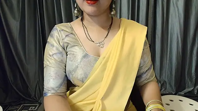 Snapshot of goldiwets chatting on October 10, 2025, 2:12 am goldiwets online show from October 10, 2025, 2:12 am