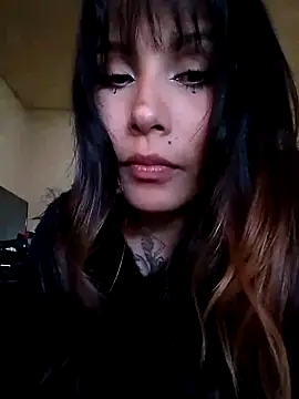 lmlz2 online show from March 22, 2025, 8:59 pm