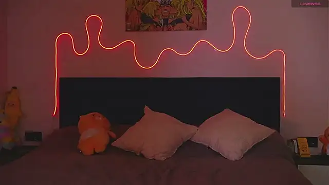 Limy Sweet online show from February 11, 2026, 9:09 am