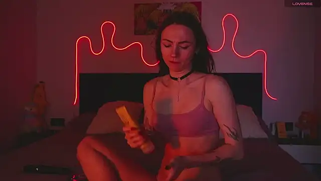 Limy Sweet online show from February 12, 2026, 8:58 am