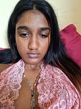 Snapshot of indianpink_lips chatting on September 19, 2025, 8:29 am indianpink lips online show from September 19, 2025, 8:29 am