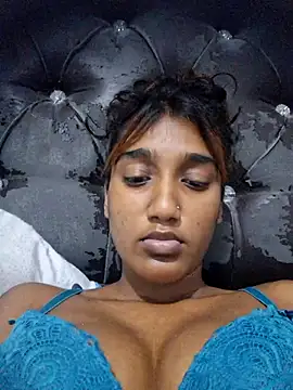 indianpink lips online show from March 25, 2026, 3:11 pm