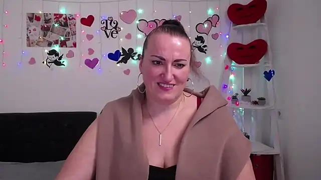 DianaMGG online show from March 2, 2025, 3:30 pm