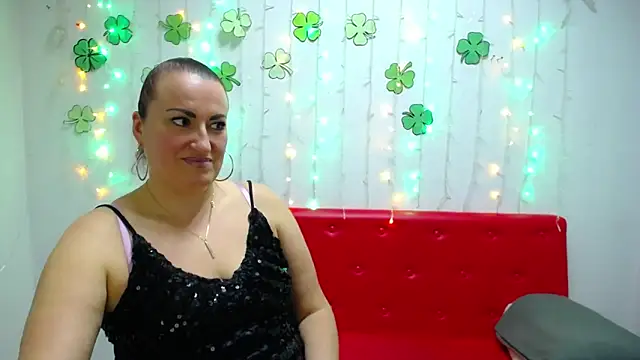 DianaMGG online show from March 20, 2025, 12:32 pm