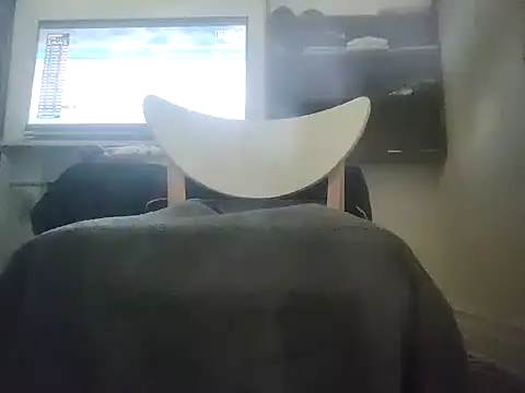 Snapshot of MystiqueRider chatting on October 4, 2025, 1:07 am MystiqueRider online show from October 4, 2025, 1:07 am