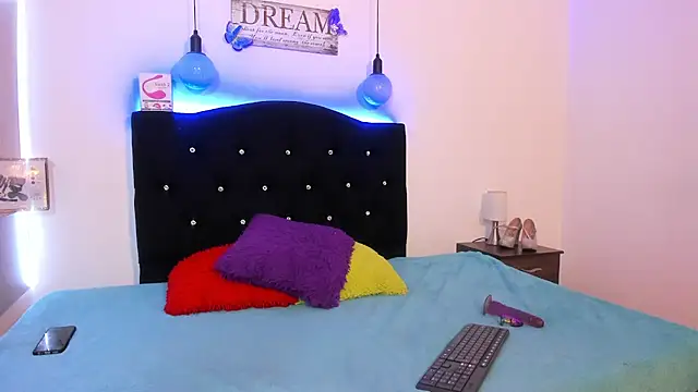 Melany  dreams online show from February 20, 2025, 1:19 pm