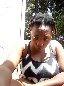 Snapshot of Karishma99_ chatting on October 8, 2025, 9:22 am Karishma99  online show from October 8, 2025, 9:22 am