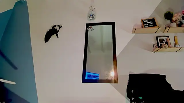 Aria fitness online show from January 13, 2026, 1:04 pm