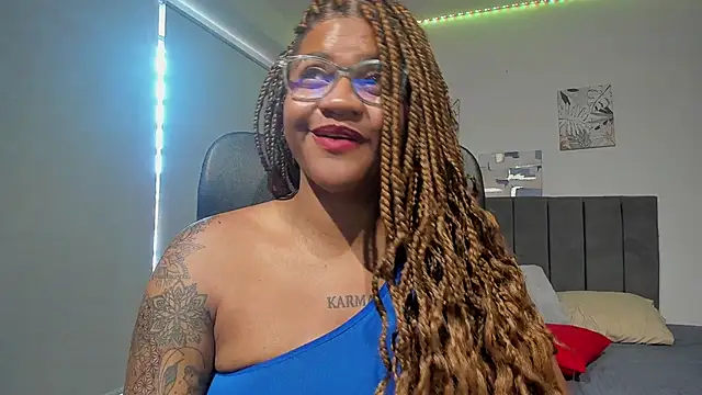 ZahraRose online show from March 10, 2025, 6:45 pm