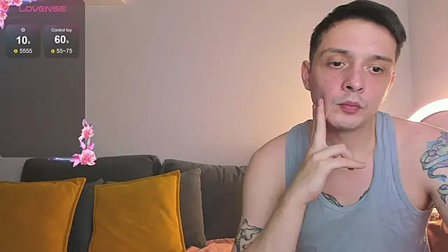 Snapshot of OnePunchGirl chatting on September 25, 2025, 4:57 pm OnePunchGirl online show from September 25, 2025, 4:57 pm