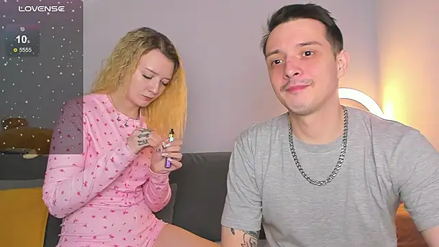 Snapshot of OnePunchGirl chatting on October 5, 2025, 4:53 pm OnePunchGirl online show from October 5, 2025, 4:53 pm