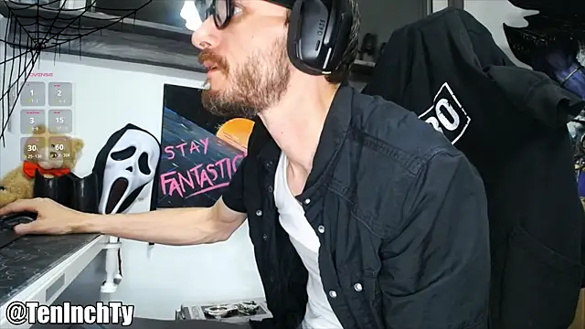 teninchty online show from October 9, 2025, 3:51 am