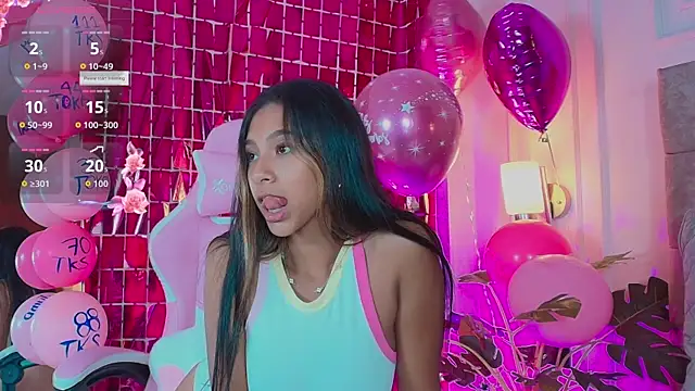 JasmineRoss 1 online show from April 4, 2026, 7:42 pm