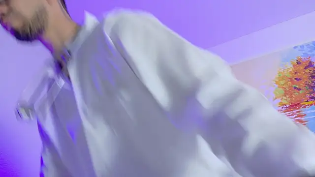 Snapshot of K_cique chatting on October 9, 2025, 11:38 pm K cique online show from October 9, 2025, 11:38 pm