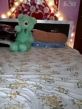 Snapshot of srijashemale chatting on January 14, 2026, 1:53 am srijashemale online show from January 14, 2026, 1:53 am