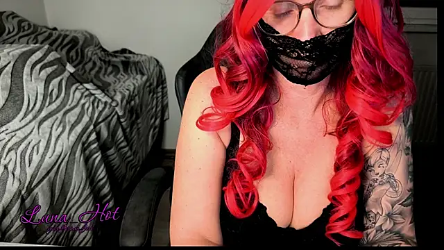 Lunalein online show from April 1, 2026, 7:22 pm